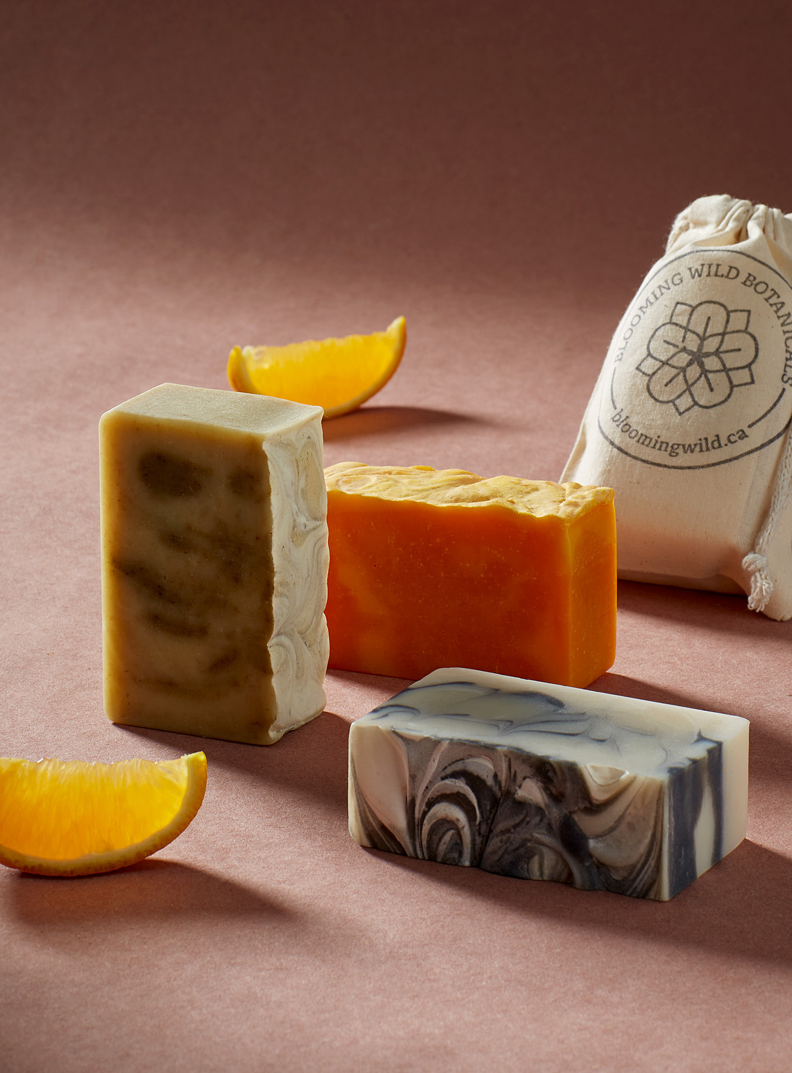 Blooming Wild Botanicals - Nature lovers soap trio