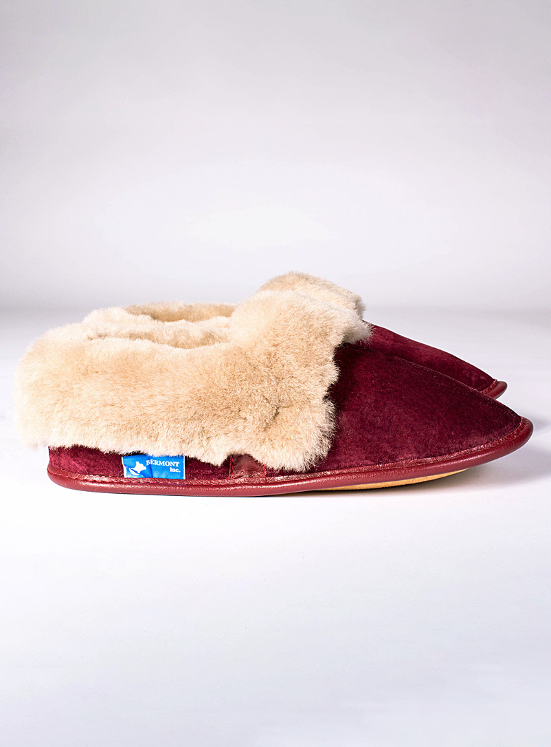 Les cuirs Bermont Inc. Ruby Red Reversed sheepskin trimmed slipper Women