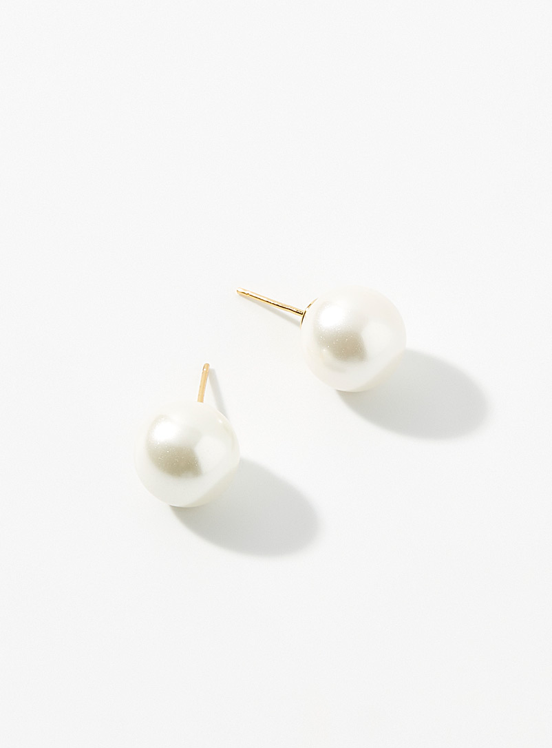 Simons White Pearl earrings for women