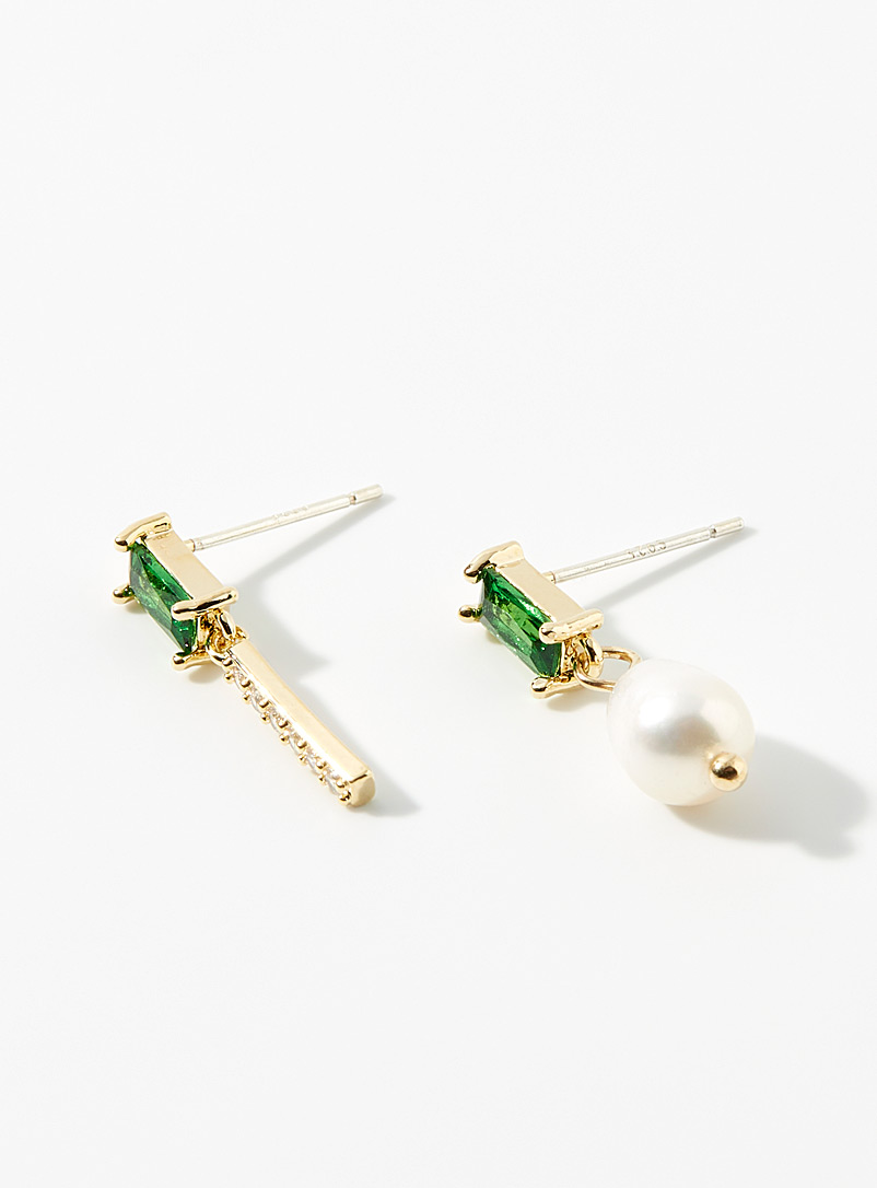 Simons Green Mismatched crystal and pearl earrings for women
