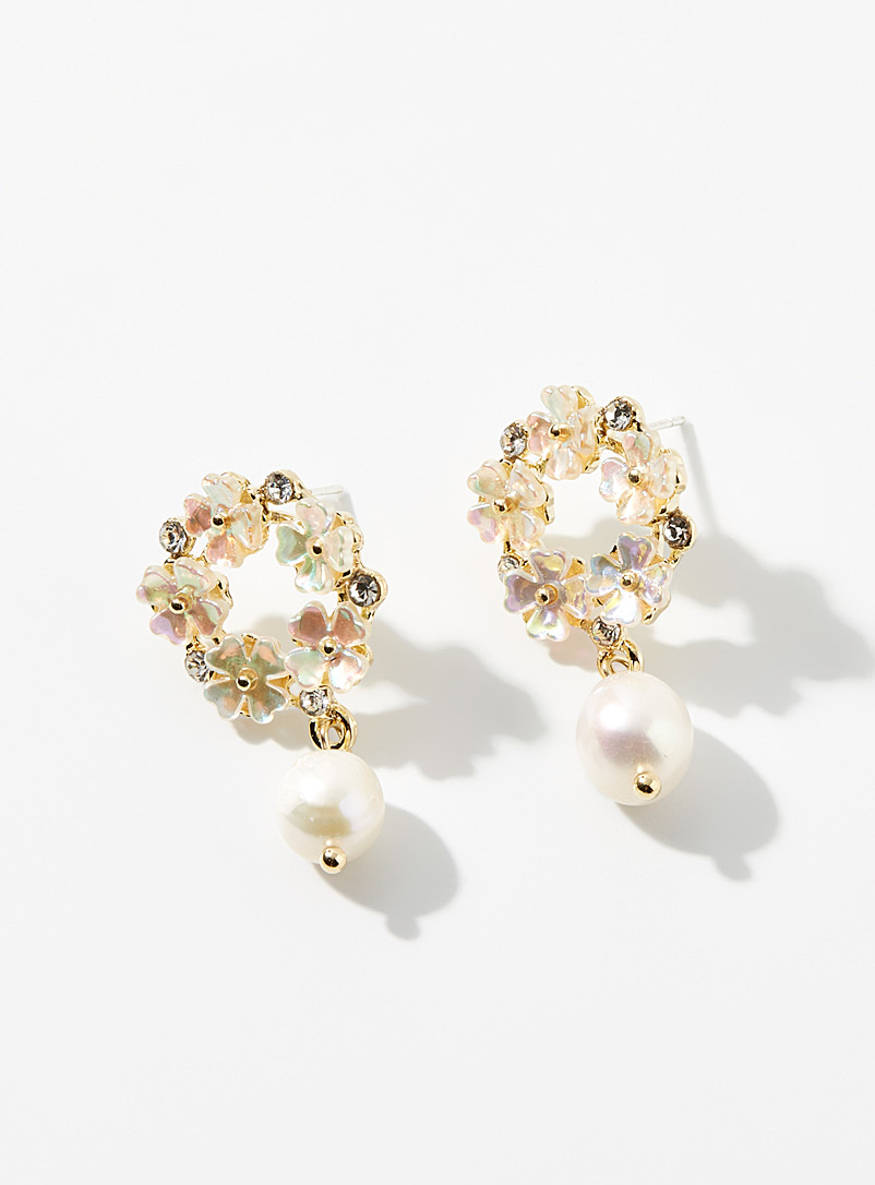 Simons Assorted Iridescent pearly flower earrings for women