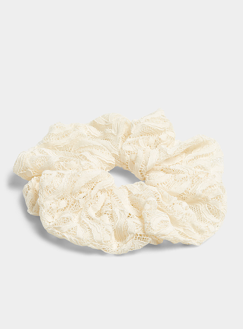 Simons Ivory White Floral lace scrunchie for women