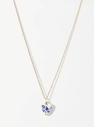 Blue flower heart chain