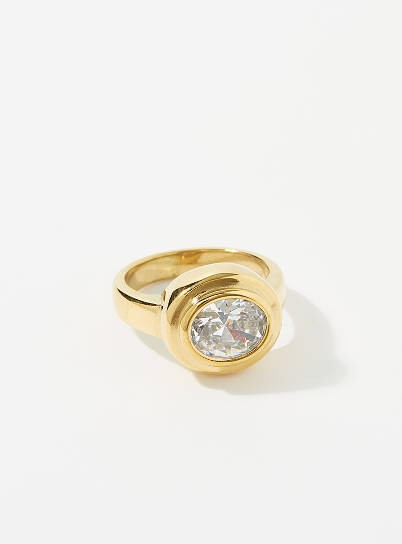 Simons Assorted Shimmery jewel golden ring for women