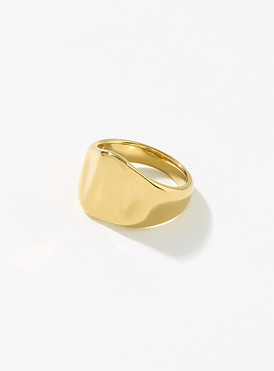 Wavy ring