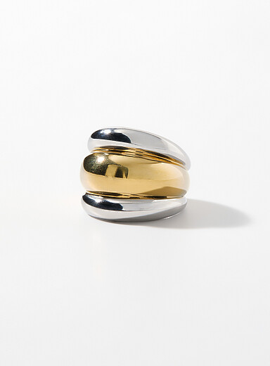 Two-tone triple-effect ring