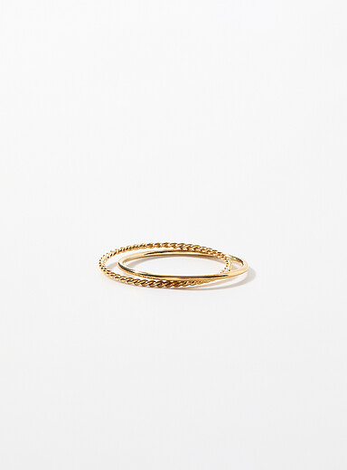 Delicate double ring