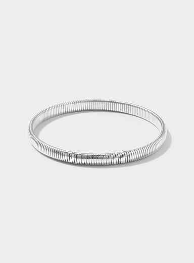 Le bracelet fa&ccedil;on ressort
