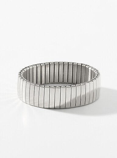 Le large bracelet effet accord&eacute;on