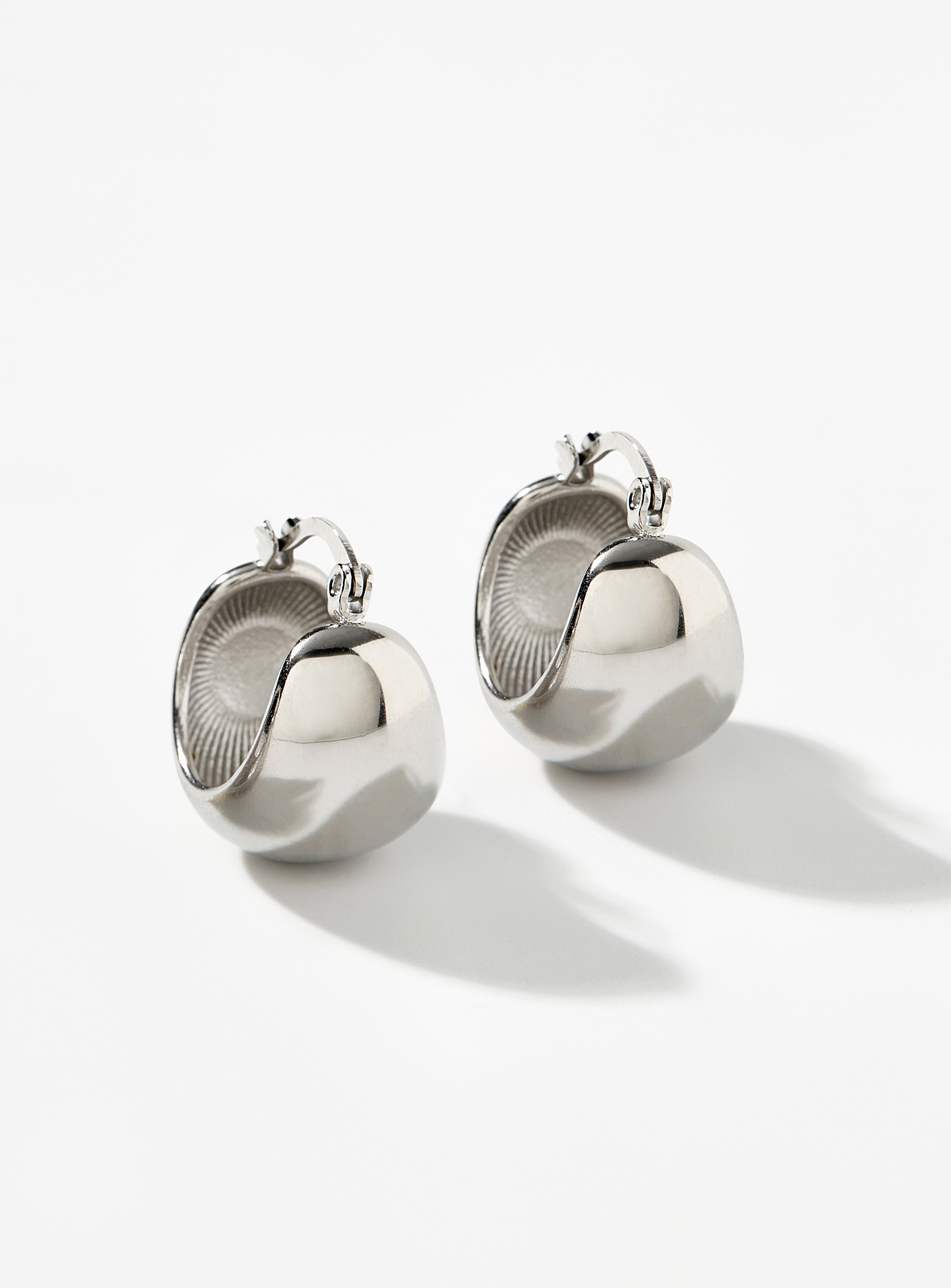 Simon's Shiny Solid Hoops In Silver