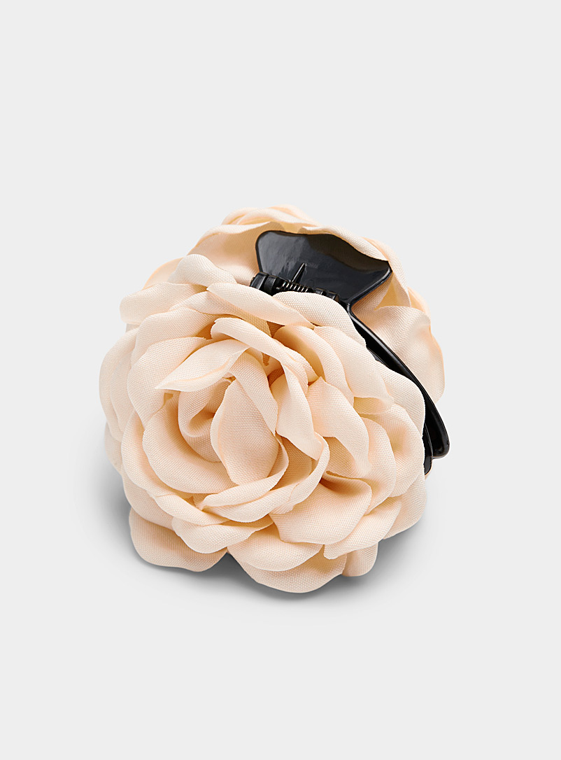Fabric flower clip product image (primary)