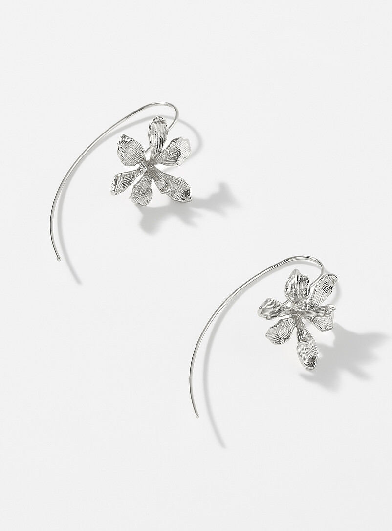 Delicate Flower Earrings
