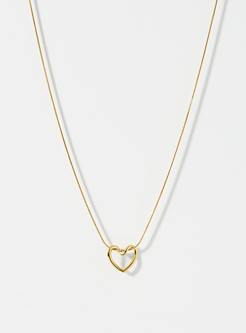 Twisted heart golden necklace product image (primary)
