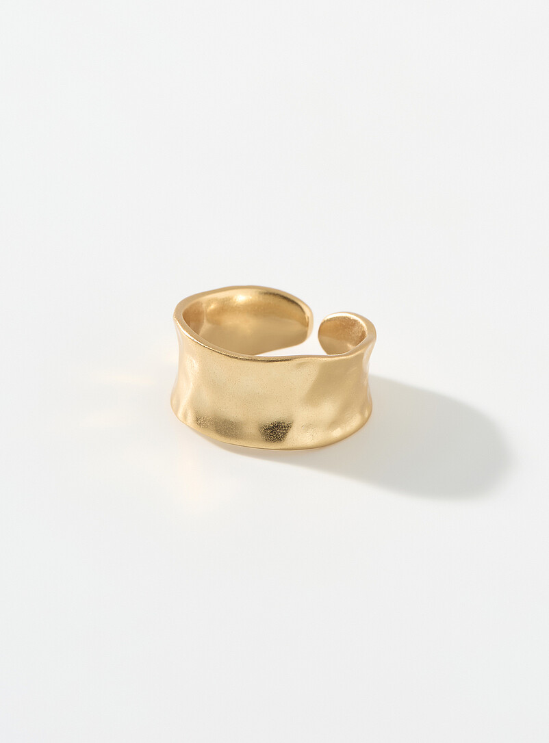 Hammered ring product image (primary)