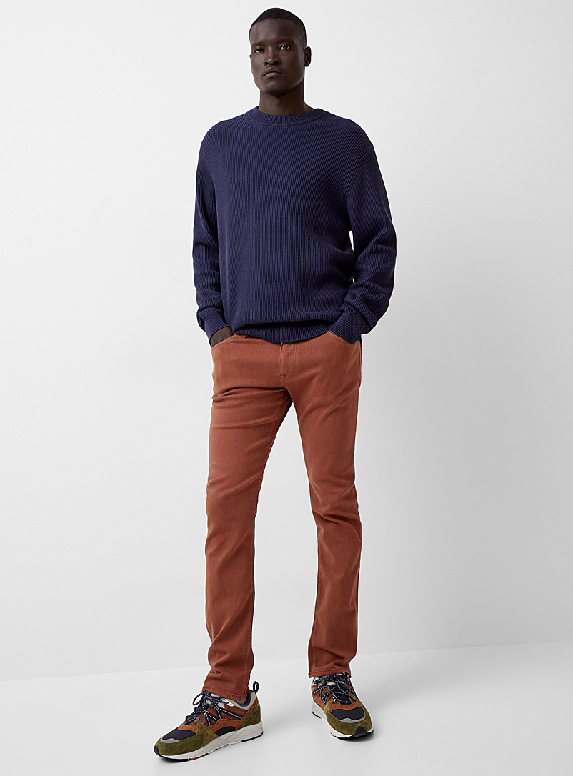 Tapered Jeans for Men | Simons Canada