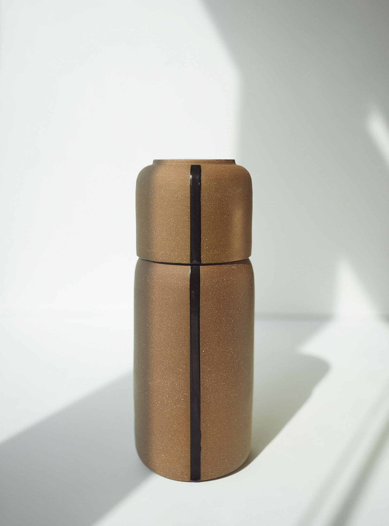 Queenie.X.ceramics - Stoneware pitcher and cup set