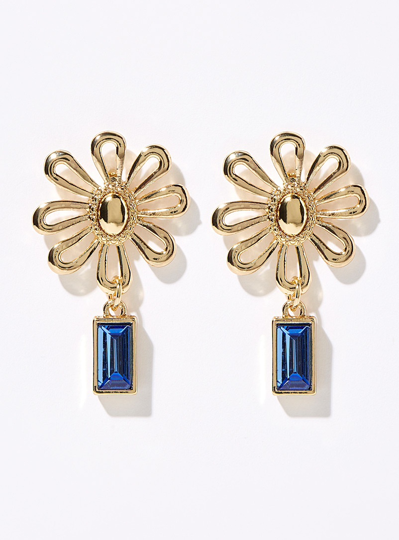 Petit moments. Assorted Precious daisy earrings for women
