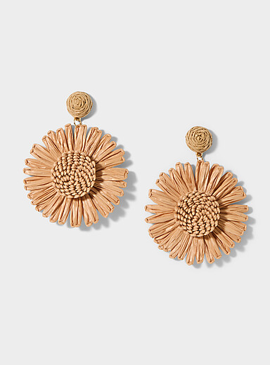 Large raffia flower earrings