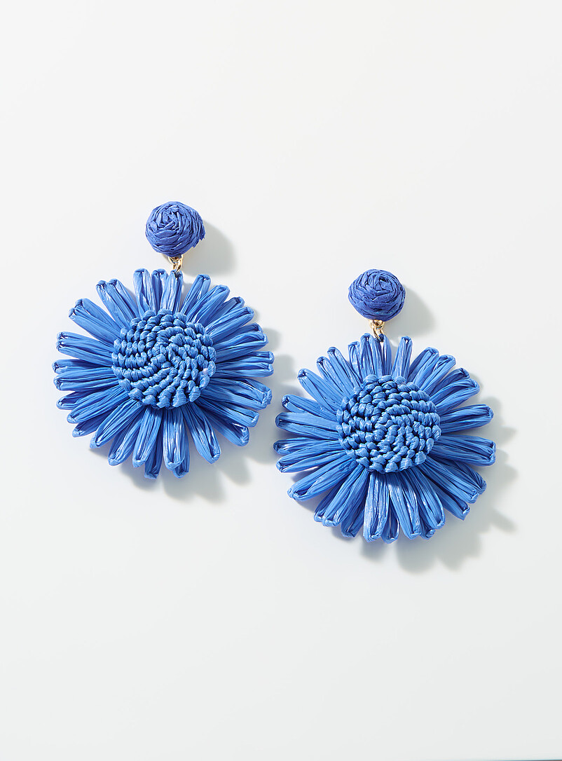 Simons: Les boucles d'oreilles grandes fleurs raphia Rose pour femme