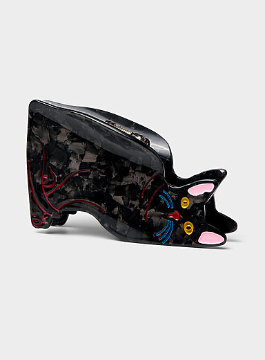 Black cat clip