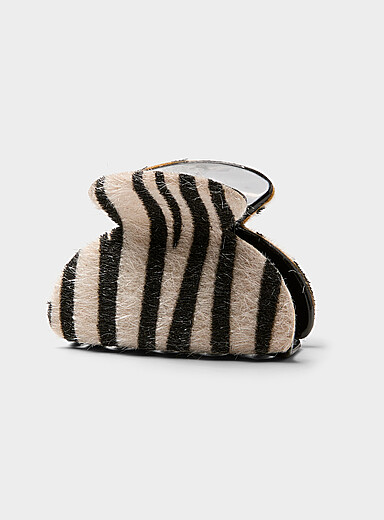 Faux-fur half-moon small clip