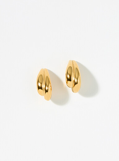 Les boucles d'oreilles effet double ovale