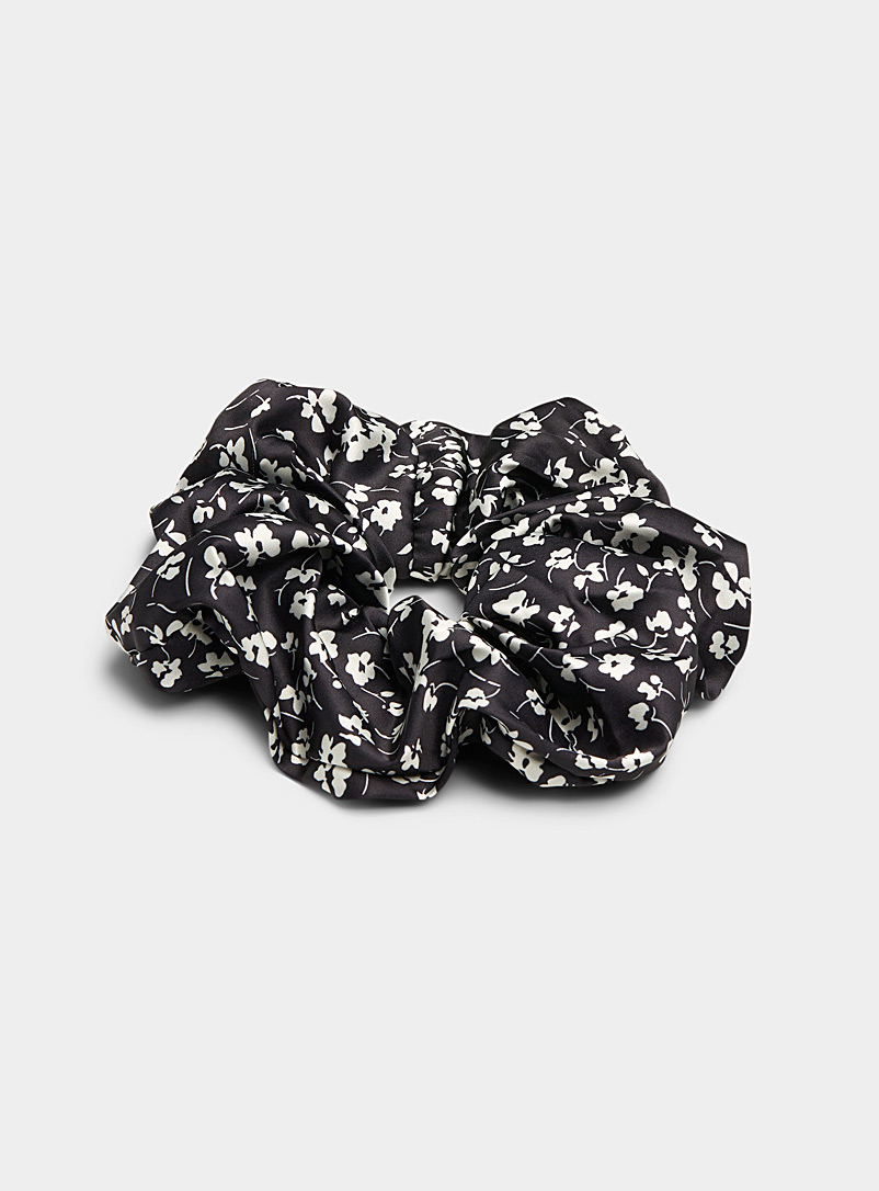 Simons Black and White Patterned oversized scrunchie for women