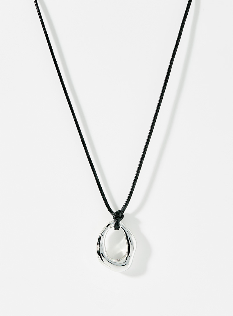 Simons Black Sinuous ring cord necklace for women
