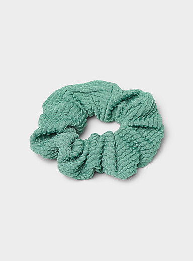 Ruffled scrunchie