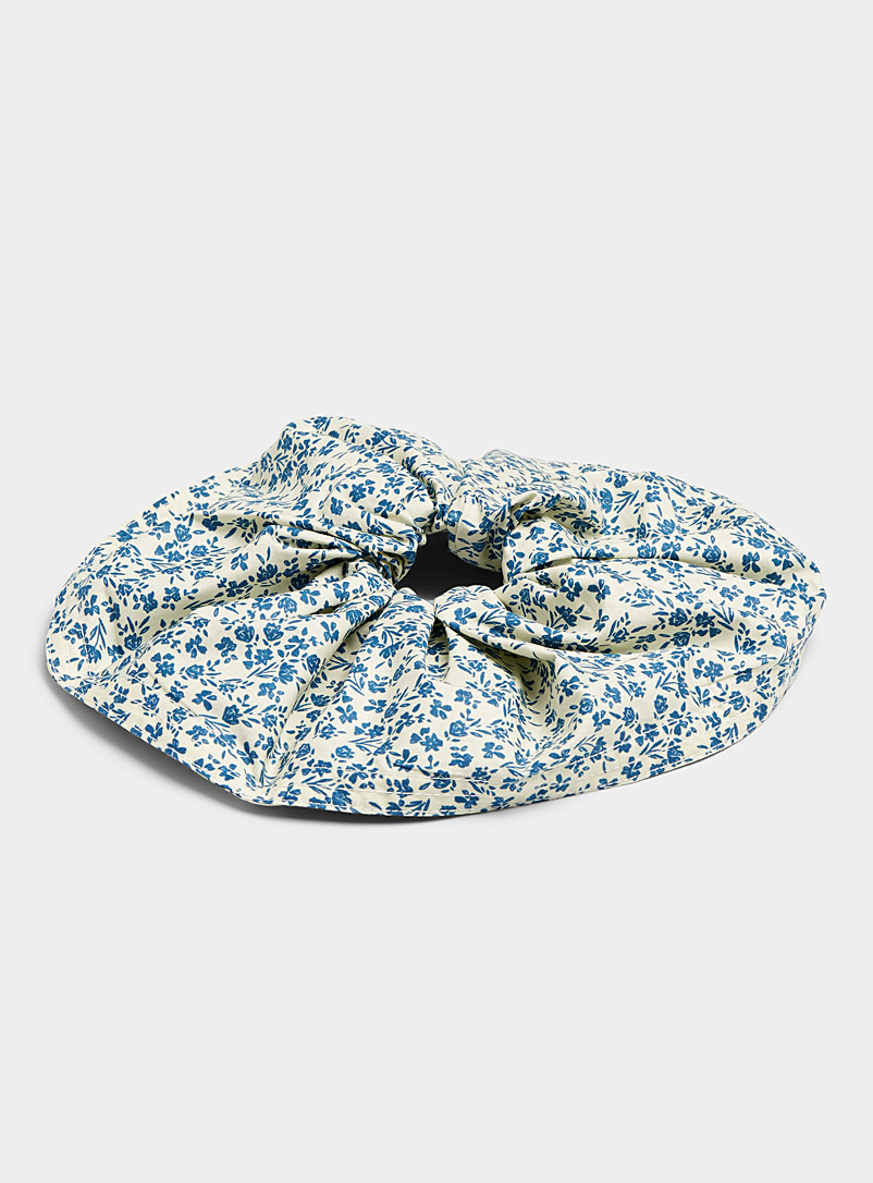 Simons Patterned Blue Floral oversized scrunchie for women