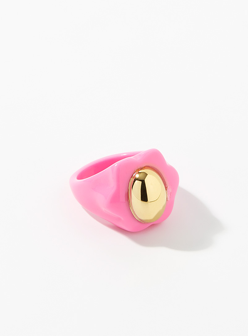 Simons Pink Floral silhouette ring for women