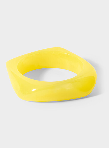 Asymmetric bangle