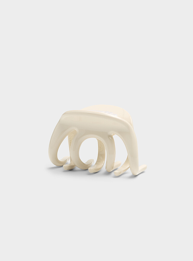 Rounded-Tooth Clip