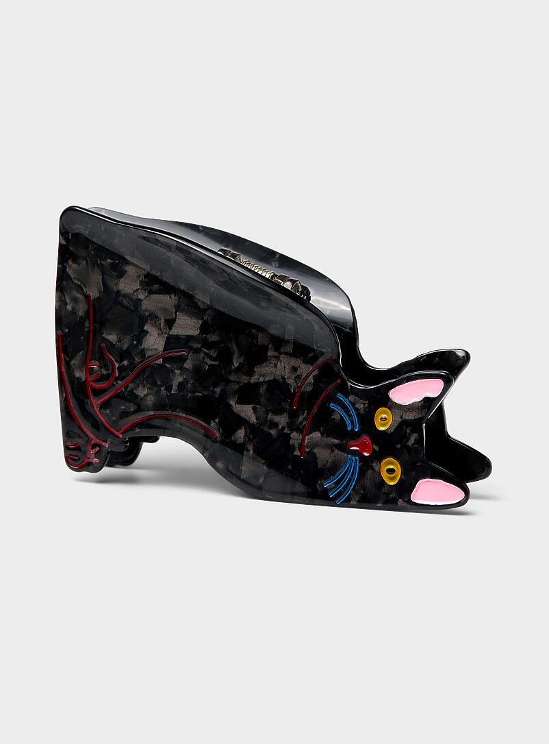 Black cat clip product image (primary)