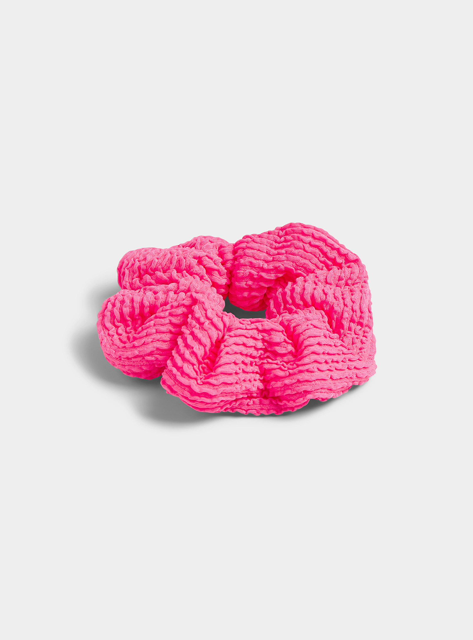 Simon's Ruffled Scrunchie In Pink