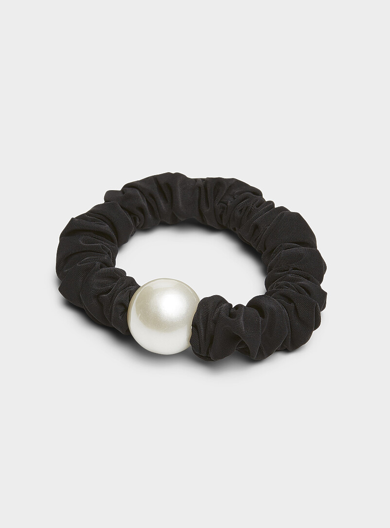 Pearly-bead scrunchie product image (primary)