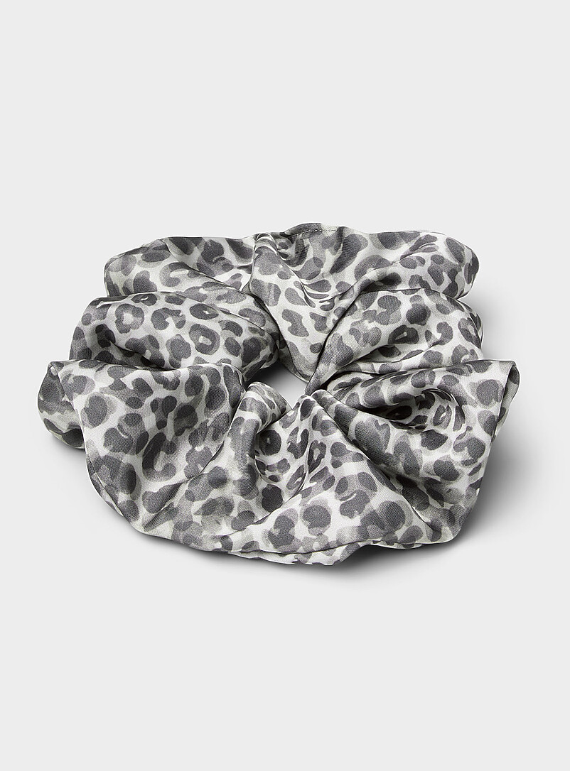 Leopard pattern large scrunchie product image (primary)