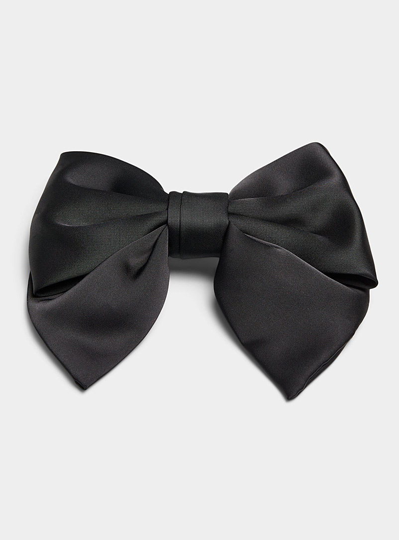 Oversized bow barrette product image (primary)