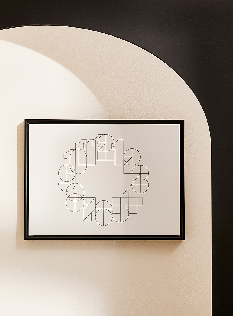 Simons Maison x OLEKA CANVAS: La toile horloge linéaire En collaboration avec l'artiste George Bokhua Voir nos formats offerts Blanc et noir