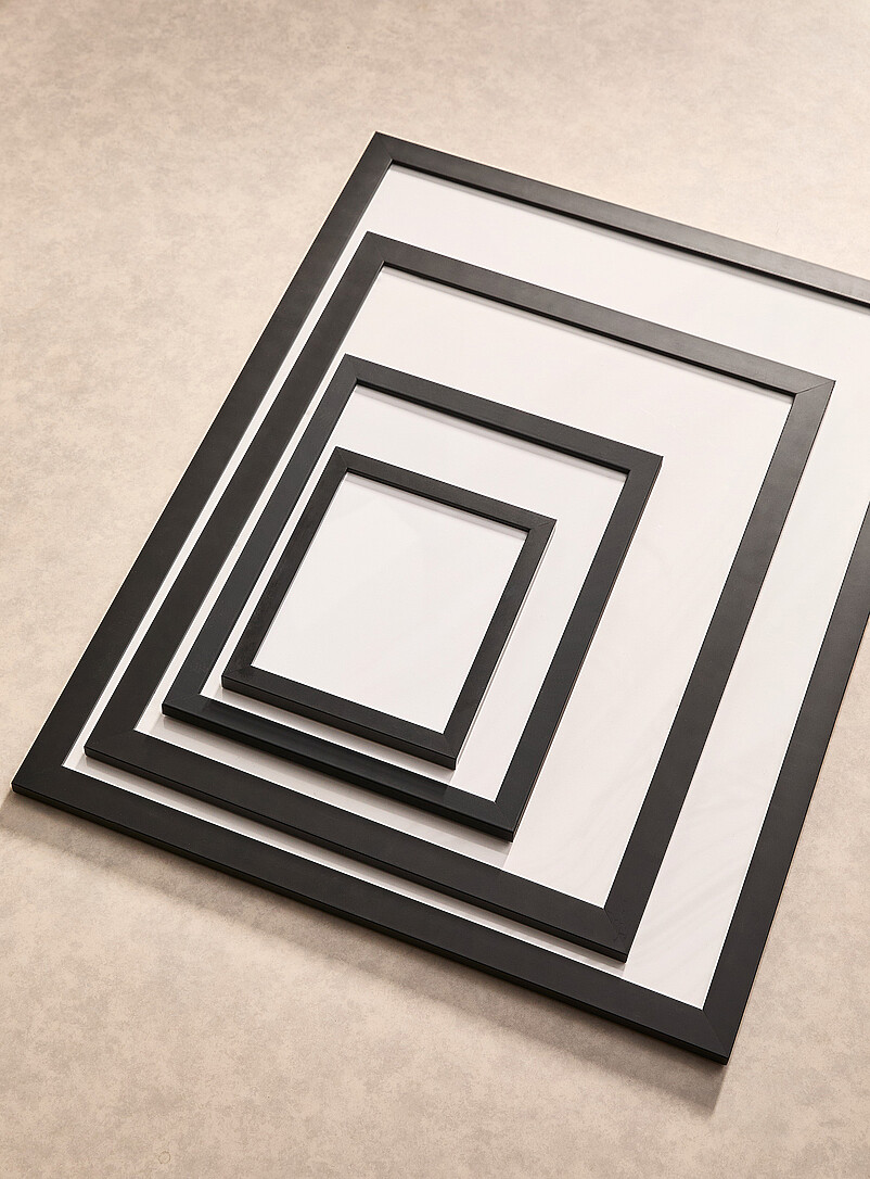 Sleek pine wood frame See available sizes product image (primary)
