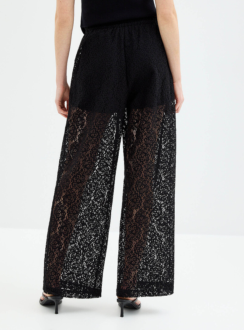 Grace & Mila: Le pantalon dentelle taille &eacute;lastique <b>Coupe : jambe large, taille haute</b> Noir pour femme
