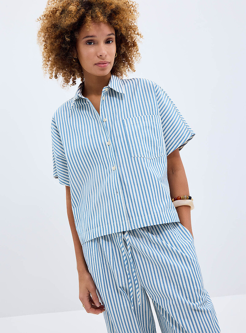 Grace & Mila Baby Blue Loose blue striped seersucker shirt for women