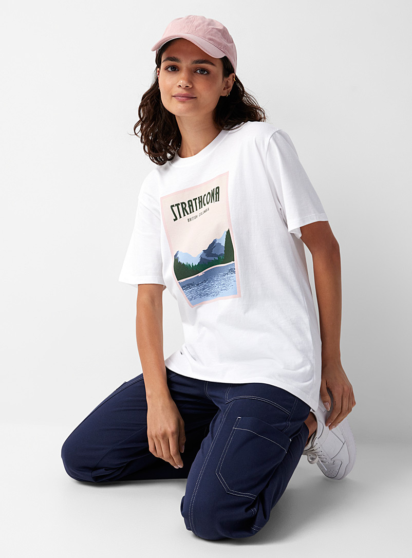 Twik Patterned White Canadian park T-shirt for women