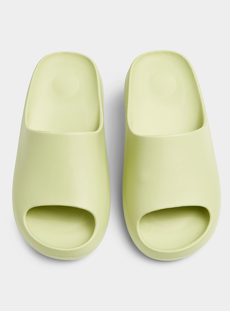 Simons: La sandale slide monobloc Femme Vert pâle-lime pour femme