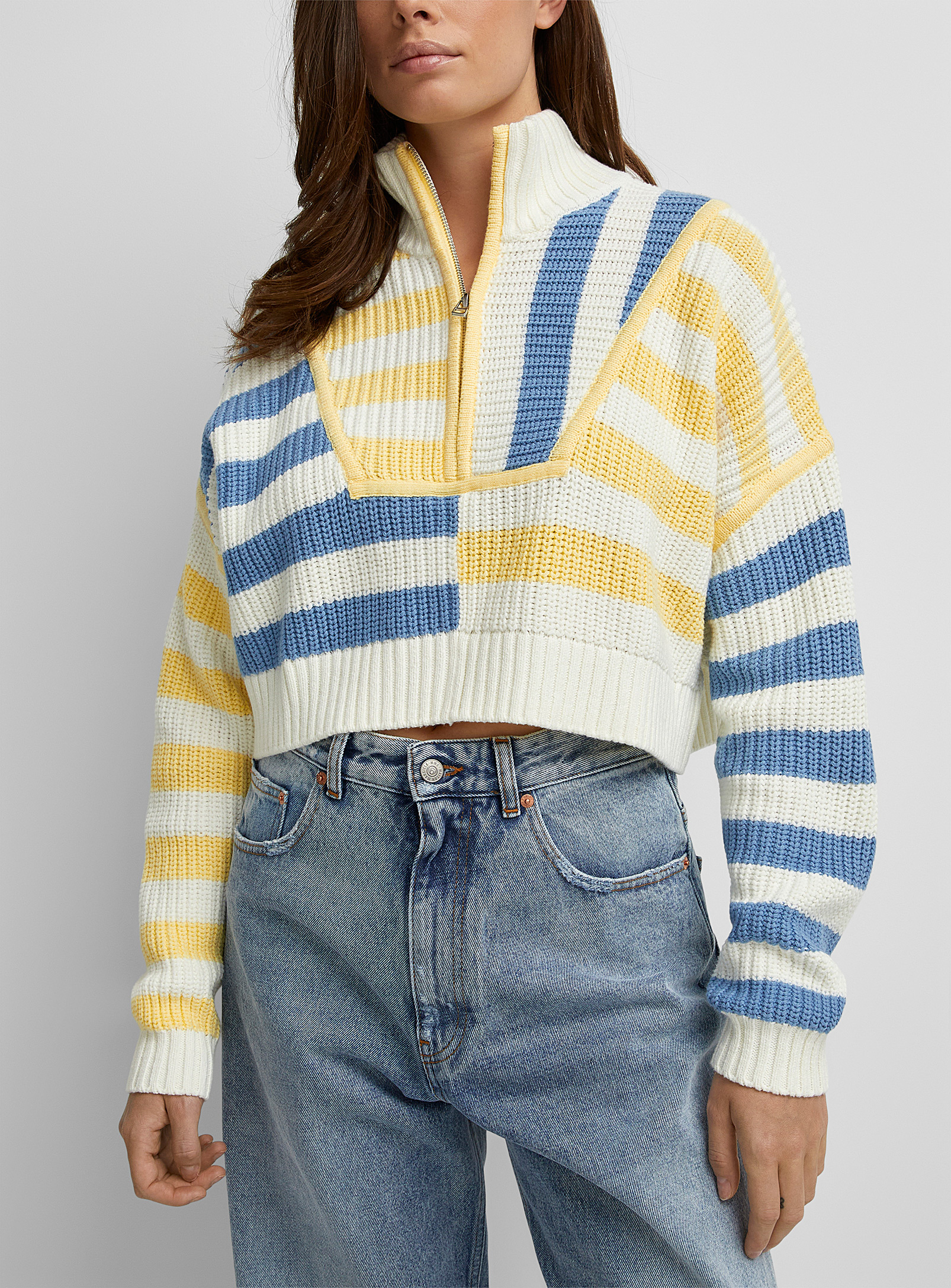 Shop Staud Hampton Cropped Sweater In Patterned White