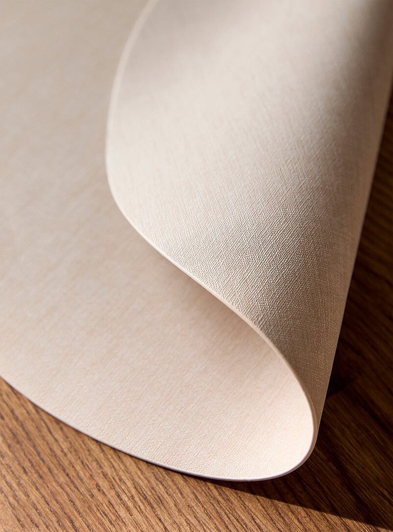 Round heathered faux-leather placemat product image 2