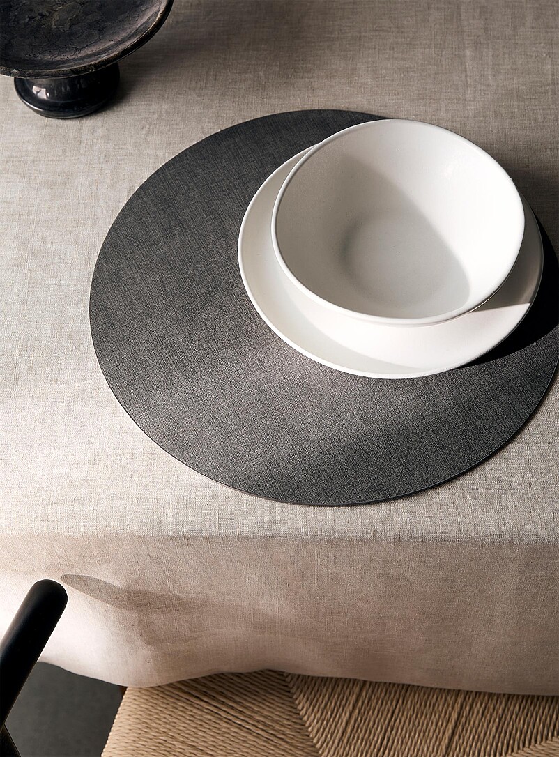Round Heathered Faux-Leather Placemat
