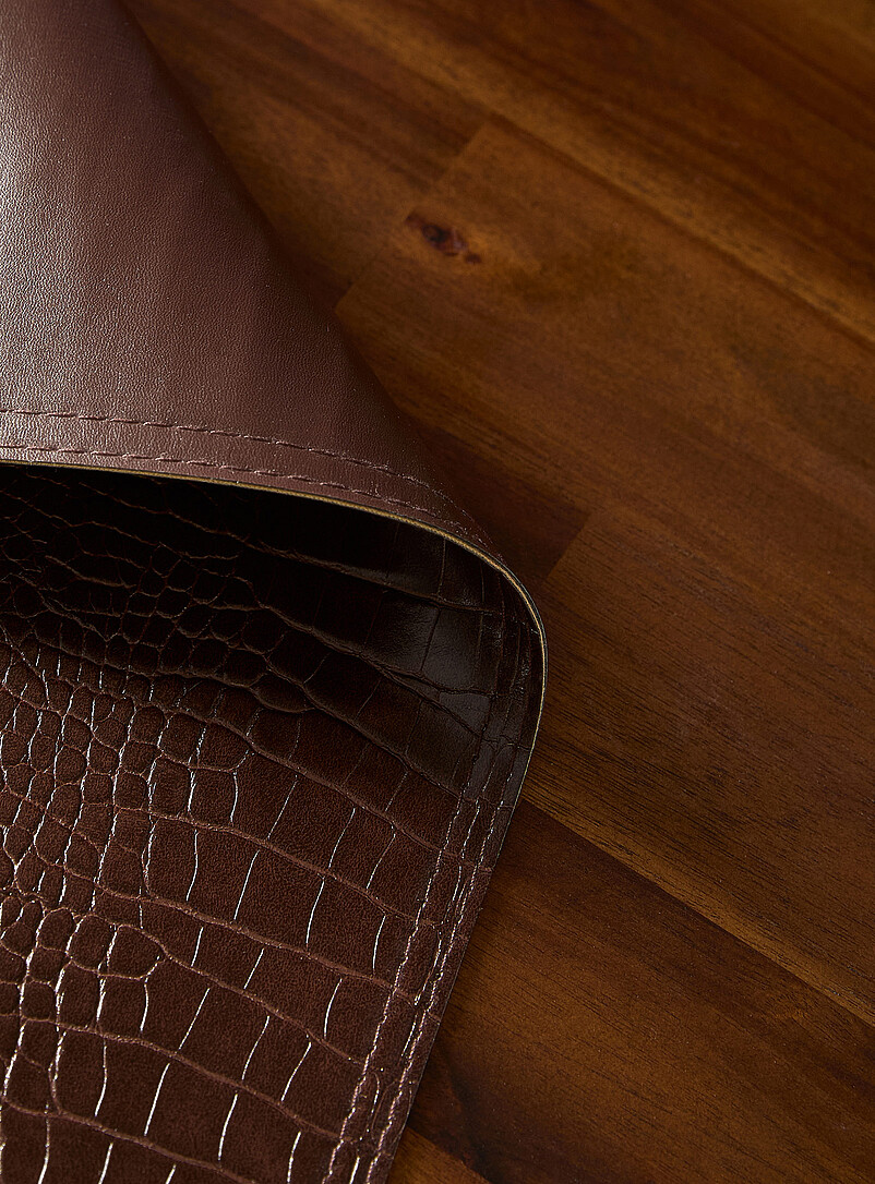 Croc-skin placemat product image 2