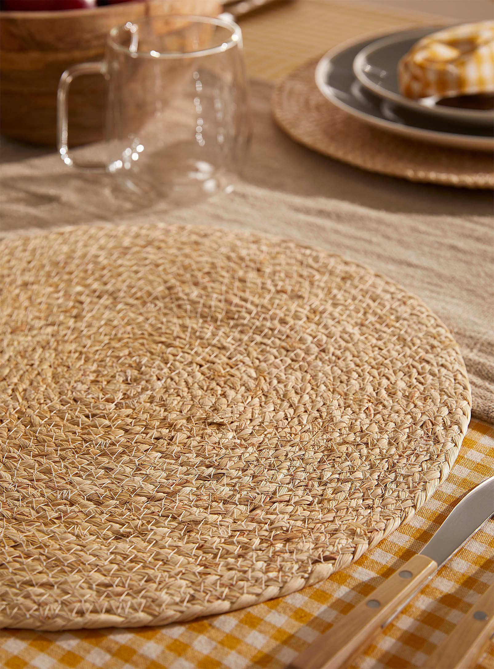 Simons Maison Natural Straw Placemat In Cream Beige
