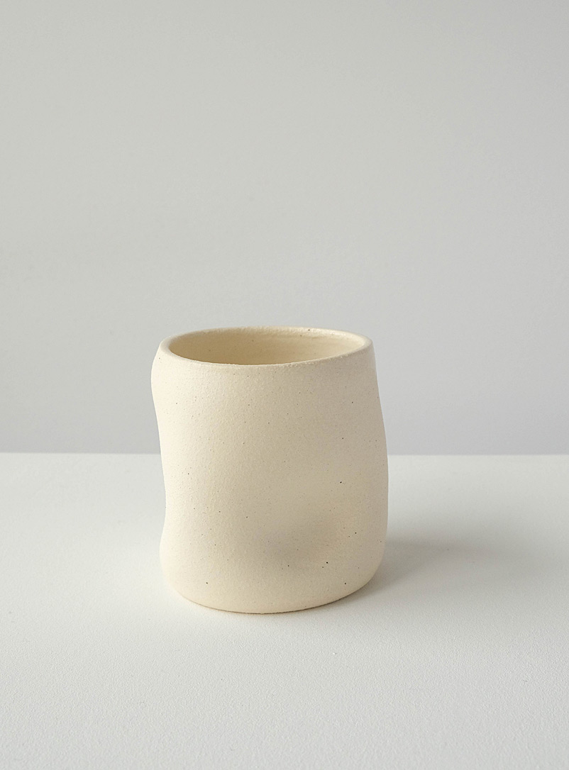 PMS Ivory White Sculpted tumbler